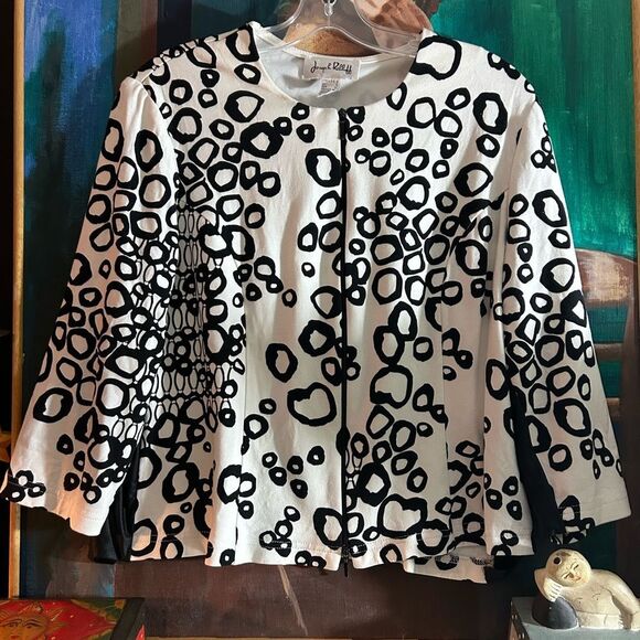 Joseph Ribkoff Black and White Circle Pattern Cardigan 14 - Picture 3 of 16